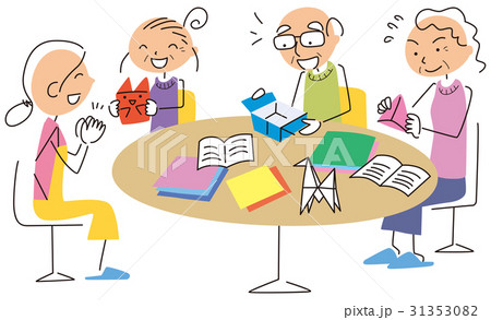 折り紙を作る高齢者 折り紙を作る高齢者 31353082