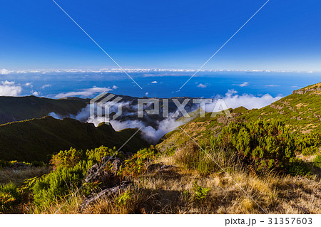 Hiking Pico do Arierio - Madeira Portugal Hiking Pico do Arierio - Madeira Portugal 31357603