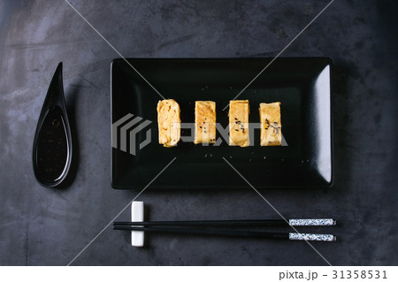 Japanese Rolled Omelette Tamagoyaki 31358531