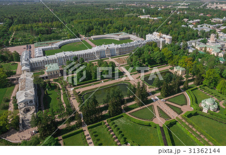 Aerial view of Catherine palace and Catherine park 31362144