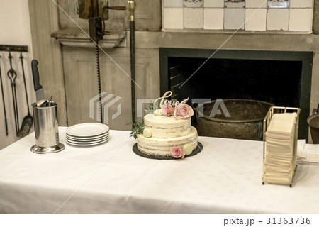 Beautiful wedding cake with cream With text Love Beautiful wedding cake with cream With text Love 31363736