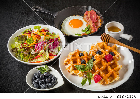 ワッフル ベルギー料理 Waffle Belgium dish ワッフル ベルギー料理 Waffle Belgium dish 31371156