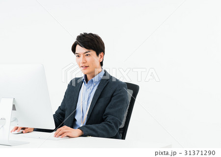 若いビジネスマン 若いビジネスマン 31371290