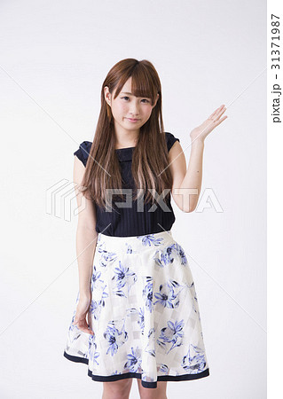 女の子 紹介 31371987
