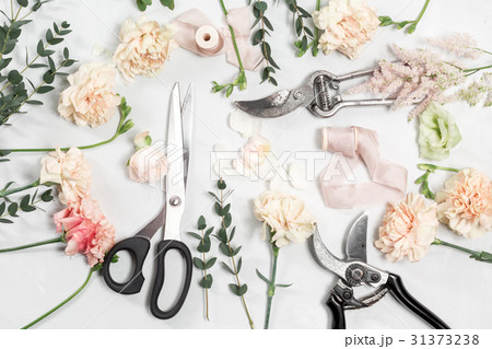 flowers and garden tools. The florist work table 31373238