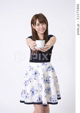 女の子 カフェ 31375866