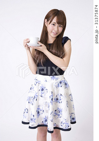 女の子 カフェ 31375874