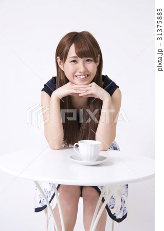女の子 カフェ 31375883