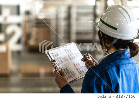 物流倉庫　イメージ 31377156