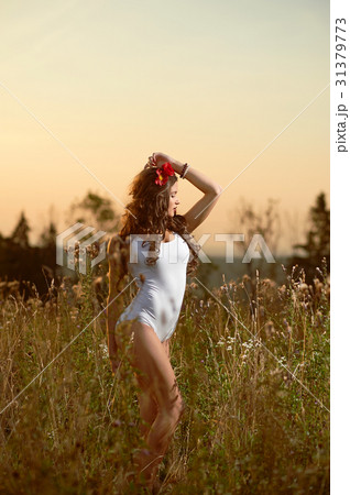 Young, beautiful, attractive model in swimsuit Young, beautiful, attractive model in swimsuit 31379773