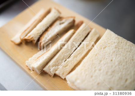 食パン 食パン 31380936