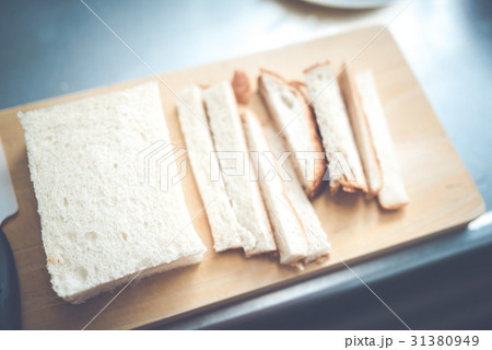 食パン 食パン 31380949
