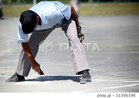 野球・球審 31390396