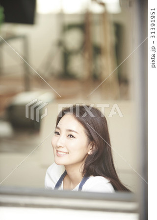 人 人間 女性 31391951