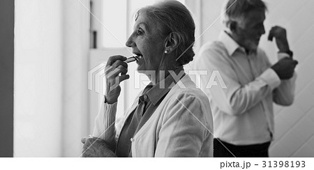 Senior Couple Dress Up Lifestyle 31398193