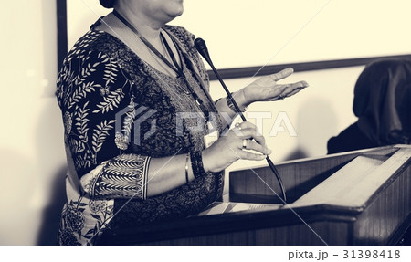 Speaker Presentation International Conference Partnership Speaker Presentation International Conference Partnership 31398418