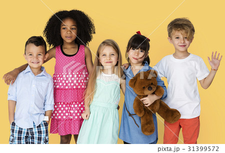 Group of Children Smiling Together Friends 31399572