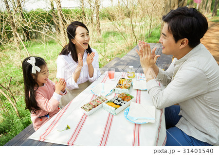 家族 ファミリー 拍手 31401540