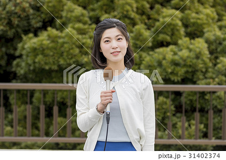 女子アナ　リポーター 31402374