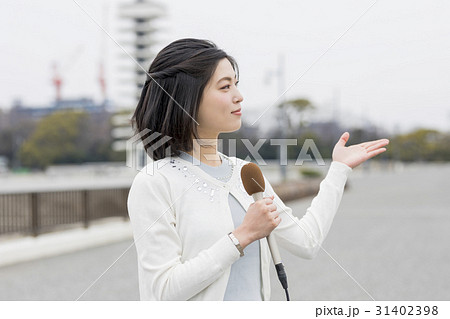 女子アナ　リポーター 31402398