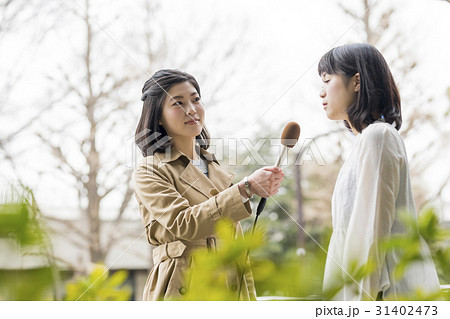 女子アナ　街頭インタビュー 31402473
