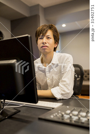 レコーディングスタジオ　収録 31402751