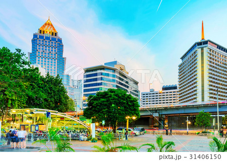 Hotels and buildings in the downtown SIlom area 31406150