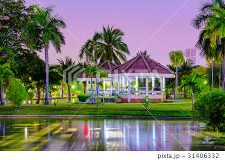 Lakeside pavilion with nature at night 31406332