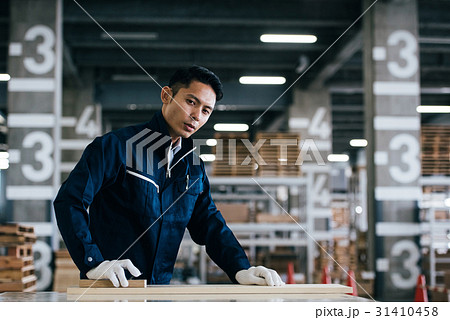 工場　作業員 31410458