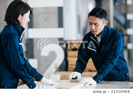 工場　作業員 31410468