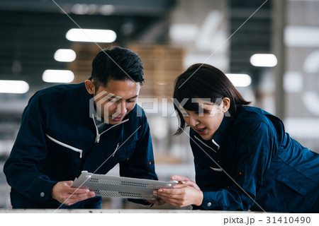 工場　作業員 31410490