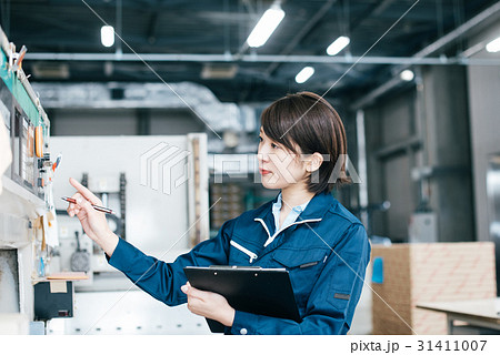 工場　作業員 31411007