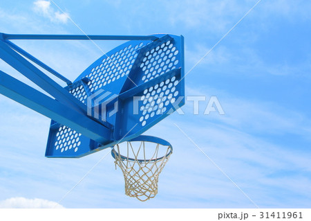 バスケットボール　青空　青春 31411961