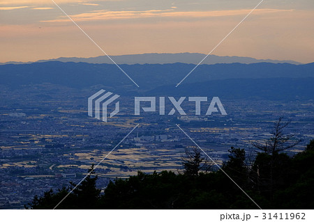 龍王山からの夕景（奈良県天理市） 31411962