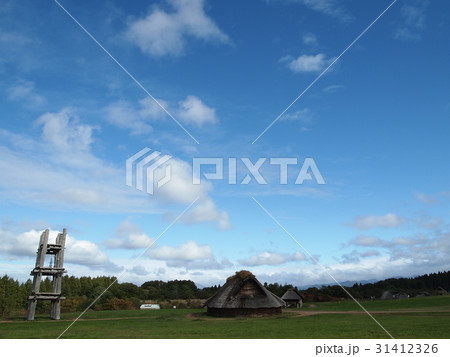 三内丸山遺跡 六本柱建物跡 31412326