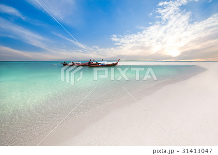 Fishing boats on the beach at sunrise time 31413047