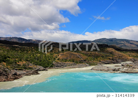 Confluence of Baker river and Neff river 31414339