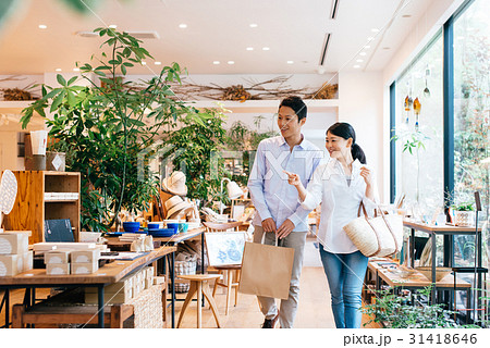 お出かけ 撮影協力:TENOHA DAIKANYAMA お出かけ 撮影協力:TENOHA DAIKANYAMA 31418646