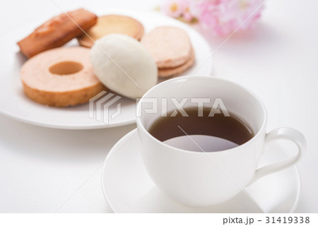 焼き菓子でティータイム 31419338