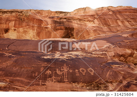 Anasazi Petroglyph Anasazi Petroglyph 31425604