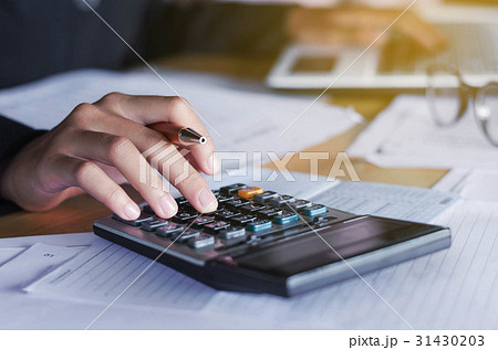 business accounting concept businesswoman business accounting concept businesswoman 31430203