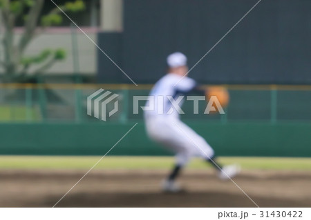 雨の野球大会 ピッチャー イメージ ボカシ 雨の野球大会 ピッチャー イメージ ボカシ 31430422