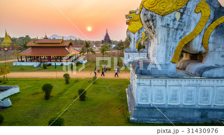 Pupet show in Kanchanaburi 31430976