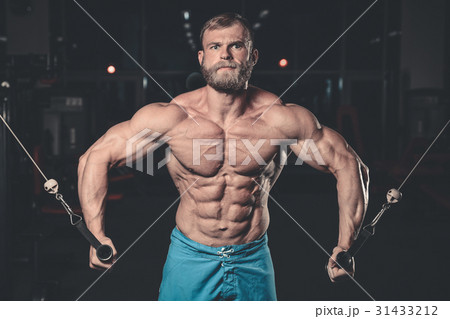 Brutal caucasian handsome fitness men on diet training chest pum 31433212