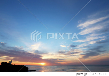 久慈浜海岸の朝焼け空 茨城県日立市 久慈浜海岸の朝焼け空 茨城県日立市 31434026