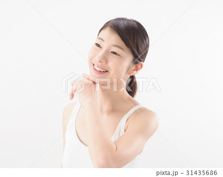 ビューティー 微笑む女性 ビューティー 微笑む女性 31435686
