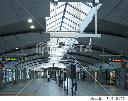 ゆりかもめ　新橋駅 31446196