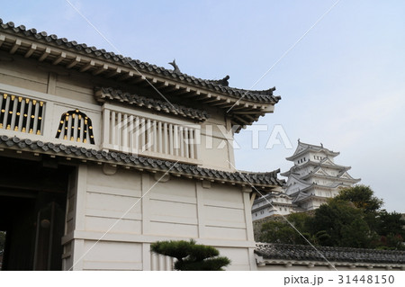 秋の姫路城 31448150