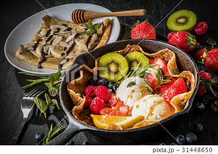 クレープ フランス料理 French pancake クレープ フランス料理 French pancake 31448650
