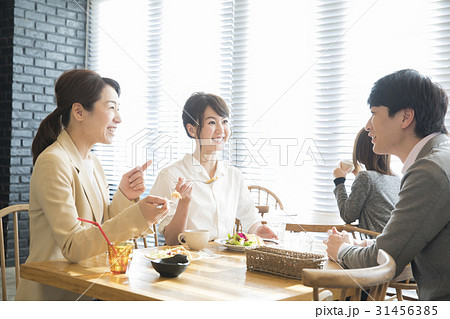 ランチタイム 31456385